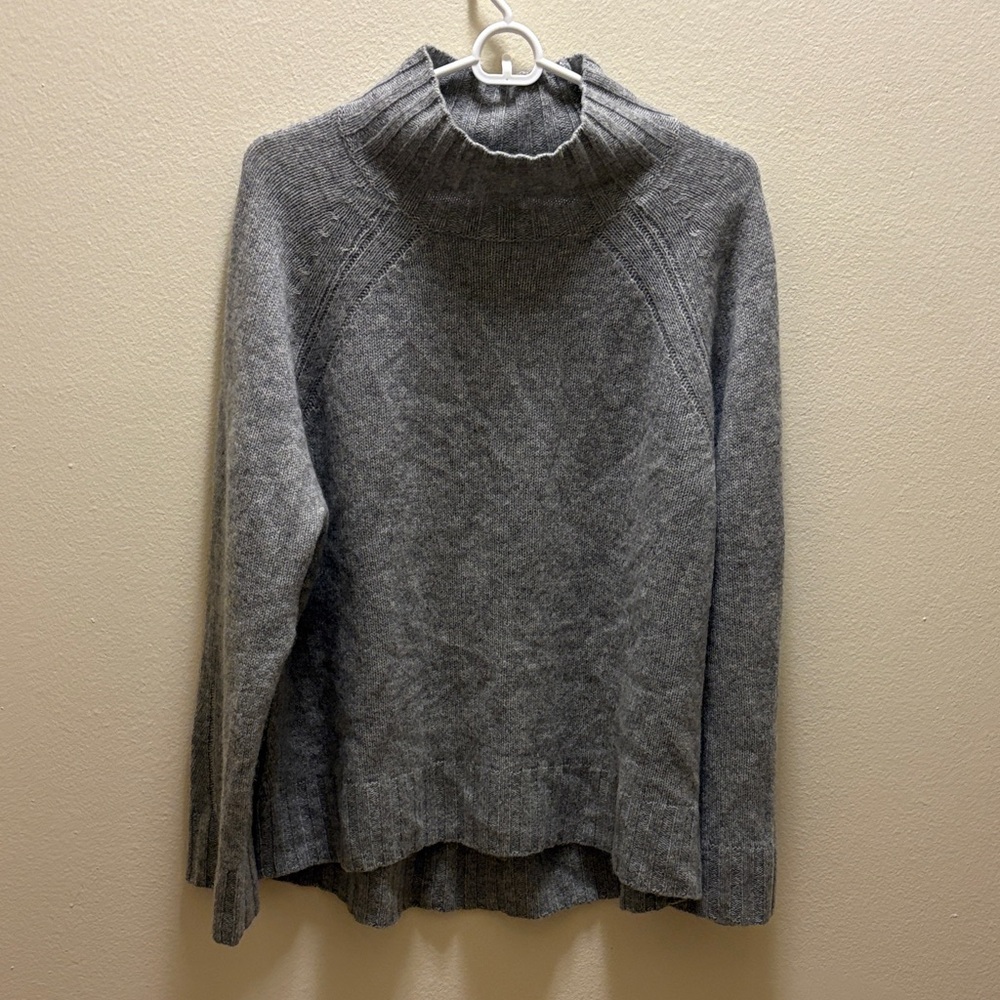 Skull Cashmere gray sweater (100% cashmere)